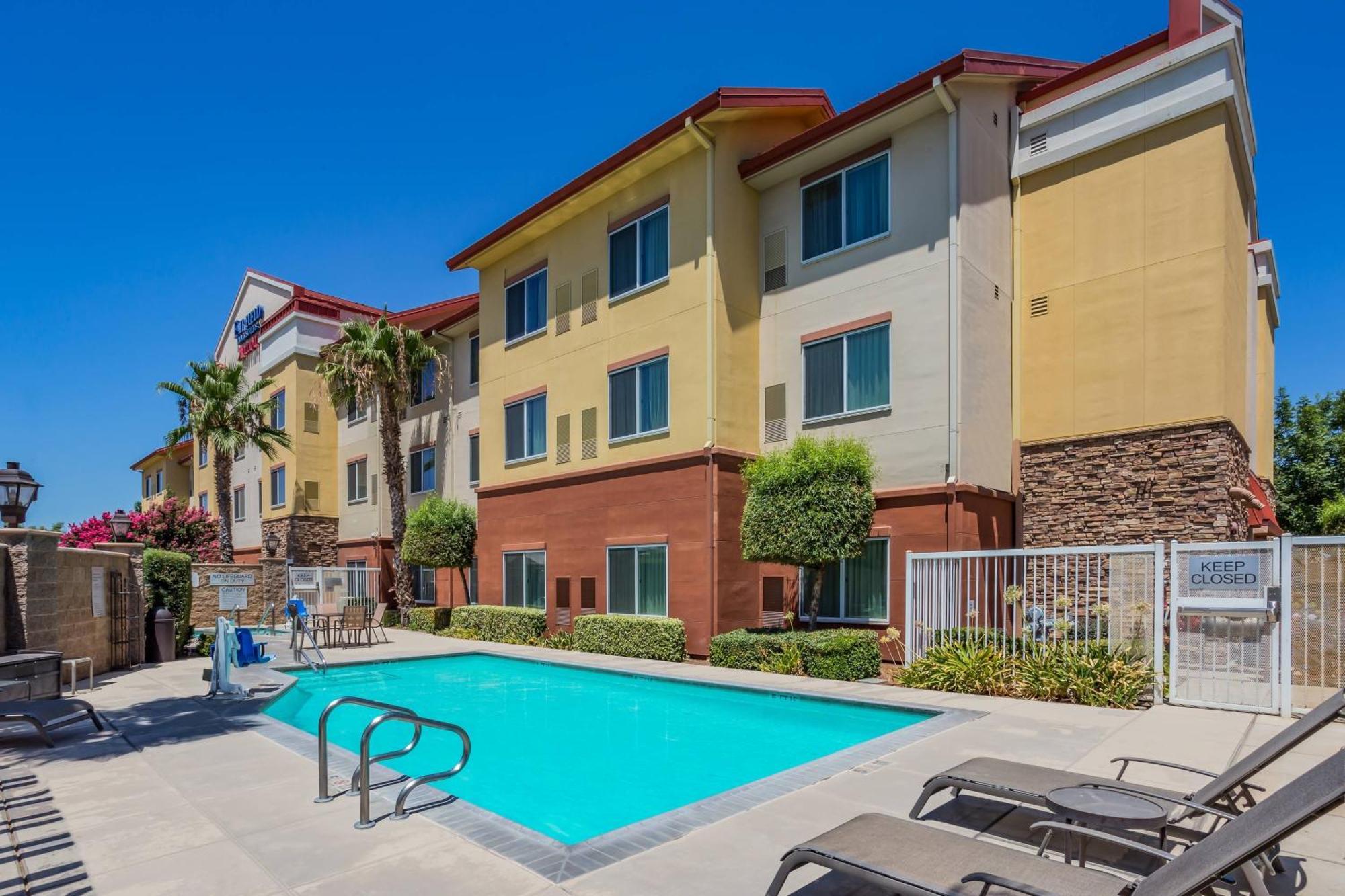 Fairfield Inn And Suites Turlock Extérieur photo